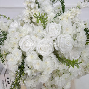 DKB Nuevo Diseño, Bolas de Flores Artificiales de Seda, 10 Piezas, Arreglo de Rosas, Bola de Flores para Eventos y Bodas - Product Image 4