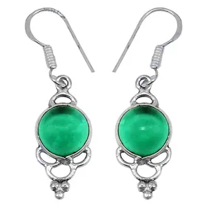 Pendientes Geométricos de Plata de Ley 925 con Gema Verde Engastada en Bisel, Regalo Moderno para Mujer - Product Image 1