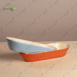 Plateau à sushi artisanal en bambou écologique et durable, finition laquée, léger, durable, imperméable, personnalisable - Product Image 3