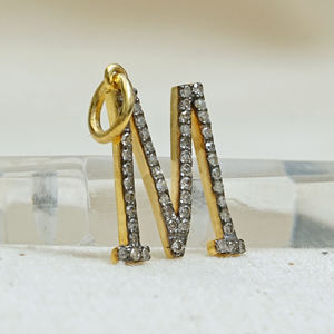 Pendentif en forme de lettre M, pendentif en diamant fait à la main, pendentif en argent Sterling, pendentif en forme de breloque initiale, vente en gros - Product Image 3