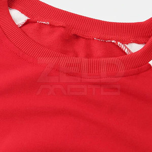 High Quality Custom Light Weight Men's Pullover Sweatshirts Winter Plain Dyed Wholesale - Product Image 2