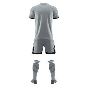 Ensemble d'uniformes de football pour hommes, vêtements de football respirants pour les sports d'été, uniformes personnalisables en gros - Product Image 2