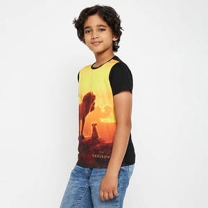 T-shirt graphique à épaules tombantes T-shirt en coton épais vierge surdimensionné T-shirts pour hommes T Shirt - Product Image 3