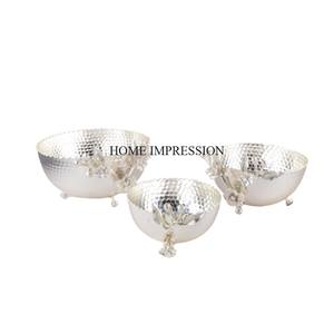 Tamaño personalizado y logotipo disponible Juego de 3 cuenco de forma redonda con acabado de esmalte de color blanco con base de diseñador de flores chapadas en oro - Product Image 3