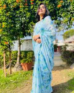 Gran demanda de Sari de gorgette suave a precio de fábrica para ropa de fiesta y boda disponible a un precio asequible desde la India - Product Image 3