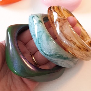Wholesale Resin Bangles Two Color Mix Bangle for Women Fashion Accessories / <b>Girls</b> Handmade Lucite Bangle Jewelry - Product Image 6