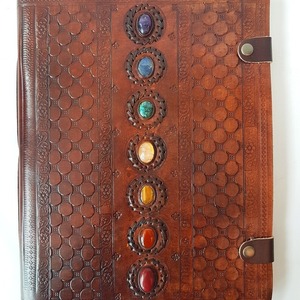 Leather Bound 7 Chakra Grimoire XL หินกึ่งมีค่าปกศิลปินสมุดสเก็ตช์อัลบั้มงานแต่งงาน - Product Image 3
