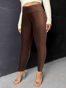 กางเกงโยคะผู้หญิงไซส์ใหญ่ ไร้ตะเข็บ ป้องกันแบคทีเรีย ระบายอากาศ เอวกลาง ความยาวระดับเข่า สวมใส่สบาย ยืดหยุ่น ผิวเรียบเนียน - Product Image 3