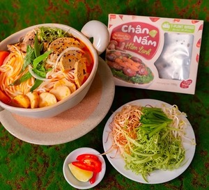 Cuisses de champignons surgelées, ingrédient végétarien et végétalien pour la restauration et la transformation - Product Image 1