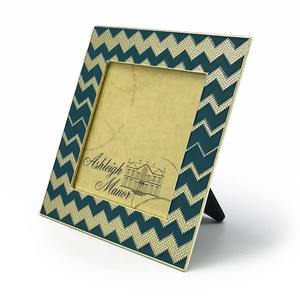 Classic Vintage Car <b>Photo</b> <b>Frame</b> Perfect For Displaying Memories With Retro Charm And Stylish Elegance - Product Image 2