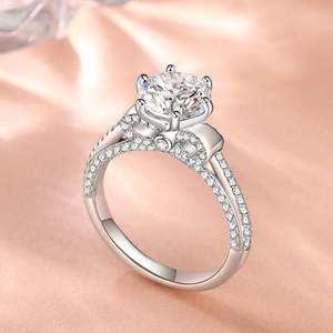 Bague de fiançailles Jeulia simple avec nœud papillon personnalisé et diamant solitaire - Product Image 5