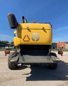 Moissonneuse-batteuse New Holland CR8.90 d'occasion en gros à bas prix, meilleure fabrication - Product Image 5