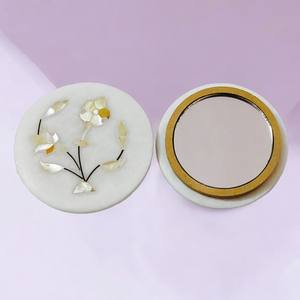 Nueva producción hermoso diseño de incrustaciones doradas espejo de mármol espejos de incrustaciones de mármol pulido hechos a mano para obsequios espejo de incrustaciones de fregona - Product Image 6