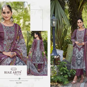 Vente en gros de matériel de robe en coton imprimé numérique pour Salwar Kameez pour une tenue décontractée et de fête - Product Image 1