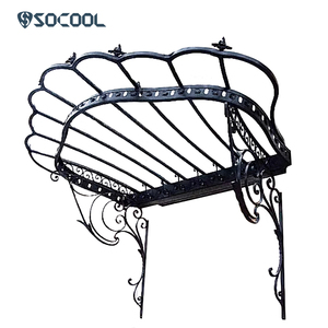 Socool lussuoso baldacchino in ferro nero con vetro che eleva eleganza e riparo - Product Image 1