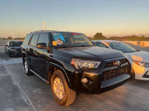 Los Mejores Autos Usados Baratos al Por Mayor en Venta, 2017, para 4Runner 4x2 SR5 4dr SUV, Volante a la Izquierda, Asientos de Cuero, Cámara Trasera - Product Image 2