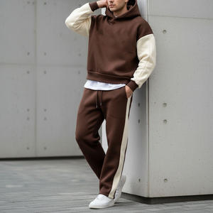 Conjunto Deportivo Unisex Personalizado al por Mayor con Pantalones Jogger y Chaqueta Estampados con Lavado Ácido para Propietarios de Marcas - Product Image 6