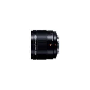 Lente Intercambiable Monofocal Gran Angular LUMIX para Cámaras DSLR, Accesorio Esencial para una Fotografía Mejorada - Product Image 1