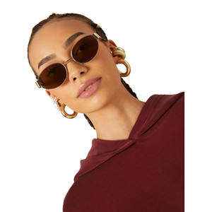 Haut court à capuche oversize pour femme, en coton épais, de haute qualité, style décontracté hiver, couleur unie, coupe évasée, avec logo personnalisé - Product Image 4