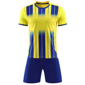 Maillots de football personnalisés en polyester respirant pour hommes, ensembles d'uniformes de football, vêtements de football, ensembles de maillots de football, ensembles complets - Product Image 6