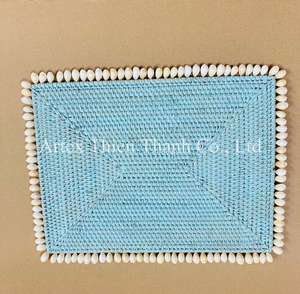 Wicker <b>Placemat</b> with Seashell <b>Rectangle</b> Table Charge for Elegant Table Settings For Table Decoration Wholesales - Product Image 1