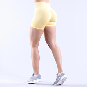 Shorts de yoga sans couture pour femme, avec logo personnalisé, effet froncé, pour le sport et le fitness, qui amplifie le contour des fesses - Product Image 5