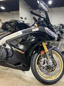 Moto de course Super Sport 1100cc 2022 - Product Image 2