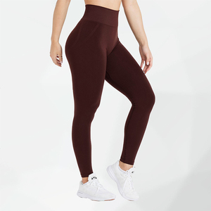 Pantalon de yoga pleine longueur taille haute respirant Stretch Comfort Squat-Proof Material pour la gym et la pratique du yoga en vente - Product Image 3