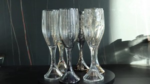 Copa de vino de cristal más vendida, respeta la etiqueta de servicio adecuada en entornos formales, increíblemente elaborada a un precio impresionante - Product Image 3