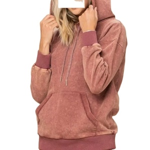 Sudadera con capucha oversize de invierno para mujer, de algodón 100%, con forro, lavado ácido personalizado, estilo vintage, con logotipos serigrafiados en la parte delantera, antiarrugas. - Product Image 1