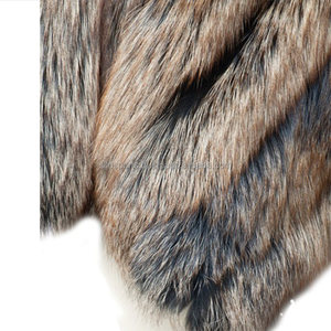 Collection Premium OEM 2025 – Cape Poncho Femme en Fourrure de Renard Cristalline, Fermeture Pull, Respirante, Coupe-Vent, Faible MOQ, Fini Hiver - Product Image 5