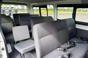 (JY) 2023 HIACE 4X2 MINIBÚS - Product Image 2