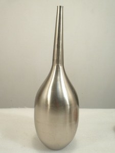 Elegant Designed Grey Hammered Metal <b>Vase</b> Dot Wholesale Large Floor <b>Vases</b> <b>Stands</b> Metal Flower <b>Vase</b> - Product Image 3