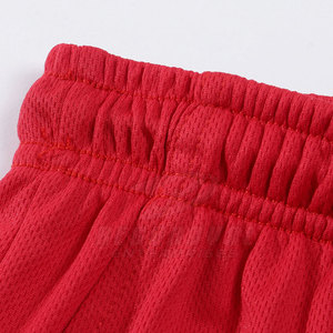 Pantalones cortos de entrenamiento deportivos cómodos Pantalones cortos de entrenamiento de color sólido Pantalones cortos de entrenamiento de alta calidad - Product Image 4
