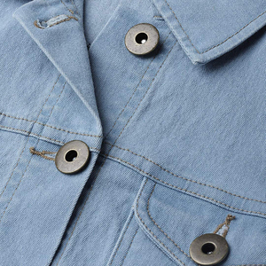 Servicio OEM, Chaqueta Vaquera de Mezclilla Lavada 100% Algodón de Alta Calidad para Mujer, con Botones, Casual, Otoño Invierno, Transpirable, Color Personalizado, Efecto Desgastado - Product Image 6