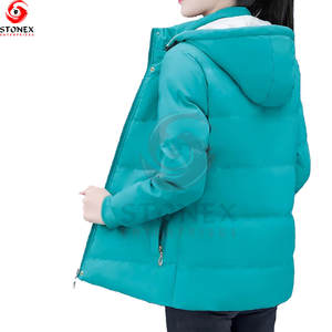 Chaqueta Corta Acolchada de Alta Calidad para Mujer, Diseño Casual, 100% Poliéster, Impermeable, Secado Rápido, Cierre de Cremallera, para Invierno - Product Image 4