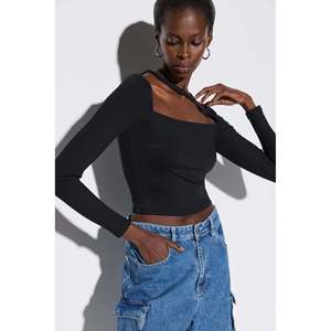 Haut court à manches longues avec bordure à volants pour femmes, logo floral brodé, taille XL, en soie et mousseline de soie, tricoté, décontracté, coréen, uni, teint - Product Image 1