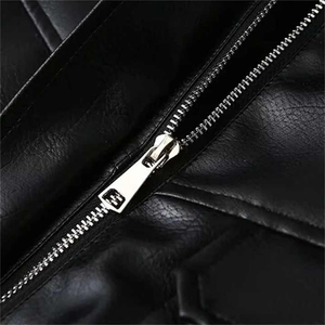 Nouvelle veste en cuir pour femmes à la mode d'hiver, design européen et américain décontracté, veste en cuir de voiture inspirée de la machine avec OEM - Product Image 5