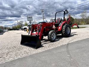 Tractor Compacto Mahindra 2126 HST Nuevo en Venta, con Cargador Frontal, Precio de Fábrica, Mini Tractor Agrícola de Alto Rendimiento - Product Image 3