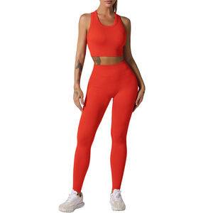 Ensemble de yoga pour femmes de haute qualité, 3 pièces, couleur unie, léger, taille élastique, spandex, nylon, vêtements de sport, logo personnalisé, ensembles de yoga - Product Image 1