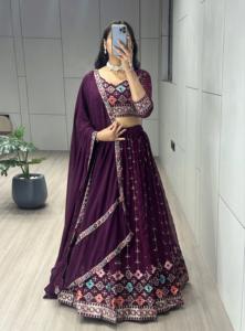 Georgette exclusive avec imprimé floral et broderie Lehenga Choli Expoerter indien et fournisseur au taux le plus bas - Product Image 4