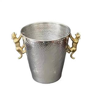 Cubo de hielo de Metal dorado de estilo americano con mango de anillo, Enfriador de vino para Bar, artículos, fiestas, cubo de hielo con pinzas para hielo - Product Image 5