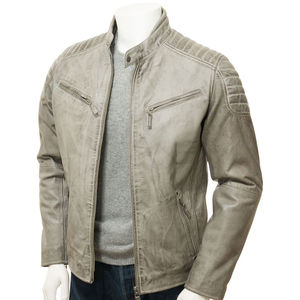 Veste en cuir décontractée pour homme avec logo sur le devant, style streetwear, design imperméable et écologique pour les voyages en plein air en hiver et l'usage quotidien - Product Image 3