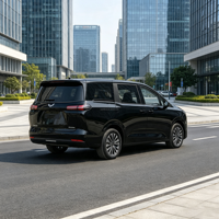 LHD Wuling Starlight 730 PHEV Hybride MPV 7 places Voiture familiale 1100 km d'autonomie Véhicule électrique hybride rechargeable