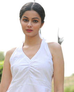 2024 Vestido corto modesto para mujer con cuello en V sin mangas de verano Vestido corto de punto - Product Image 2