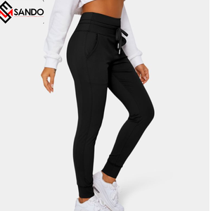 การออกแบบที่กําหนดเองกางเกงโยคะเอวสูงเลกกิ้งสําหรับผู้หญิงถุงน่องระบายอากาศสวมใส่สําหรับยิมโยคะด้วยกระเป๋าที่สะดวก - Product Image 5