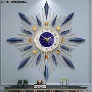 Horloge murale classique grande et moderne, abstraite, multicolore, en quartz et métal, silencieuse, à mouvement radio, élégante décoration pour salon - Product Image 6