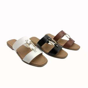 Vente en gros de babouches à bout ouvert pour femmes décontractées en EVA pour pantoufles avec semelle intérieure sandales uniques pour la plage ou l'automne pour femmes - Product Image 1