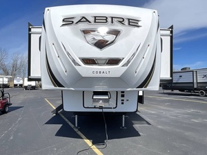 Venta al por Mayor de Forest River Sabre 37FLL Usado de 2022 a Precio Económico - Product Image 6