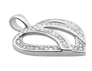 Elegante Colgante con Forma de Corazón en Plata S925 con Baño de Rodio y Moissanita de 0.3 CT con Engaste de Puntas para Regalo de Aniversario o Cumpleaños - Product Image 2